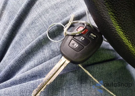 2016 Toyota Corolla Le из США, поврежденный, VIN 2T1BURHE4GC684620